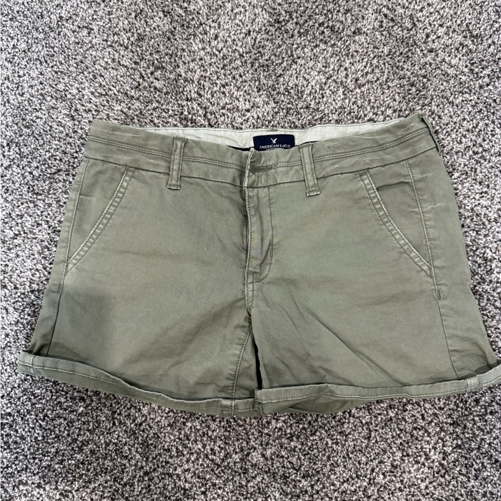 American Eagle Outfitters Khaki Women's Cargo Shorts